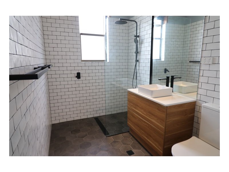 4 Moolcha Street, Mayfield NSW 2304