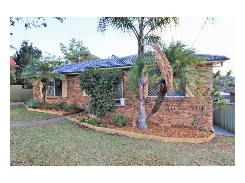 8 Seaton Street, Maryland NSW 2287