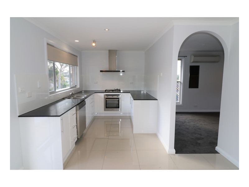 8 Seaton Street, Maryland NSW 2287