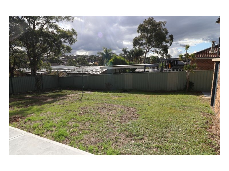 8 Seaton Street, Maryland NSW 2287