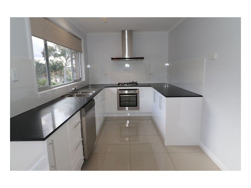 8 Seaton Street, Maryland NSW 2287