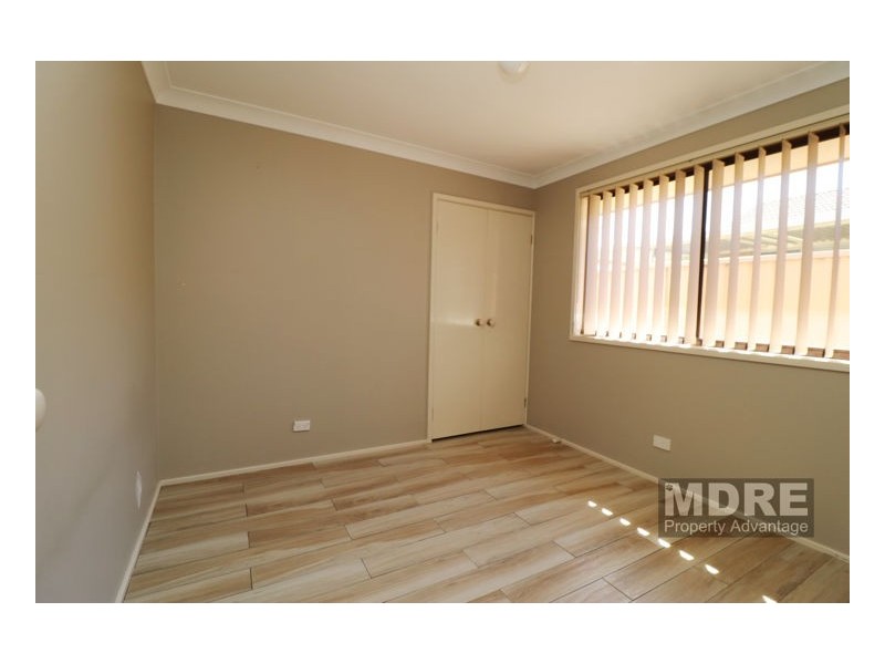 41 Decora Crescent, Warabrook NSW 2304