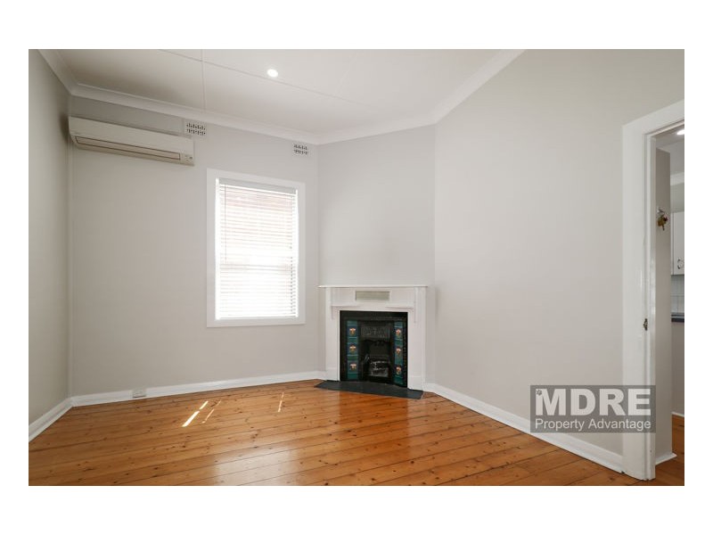 8 Rawson Street, Mayfield NSW 2304