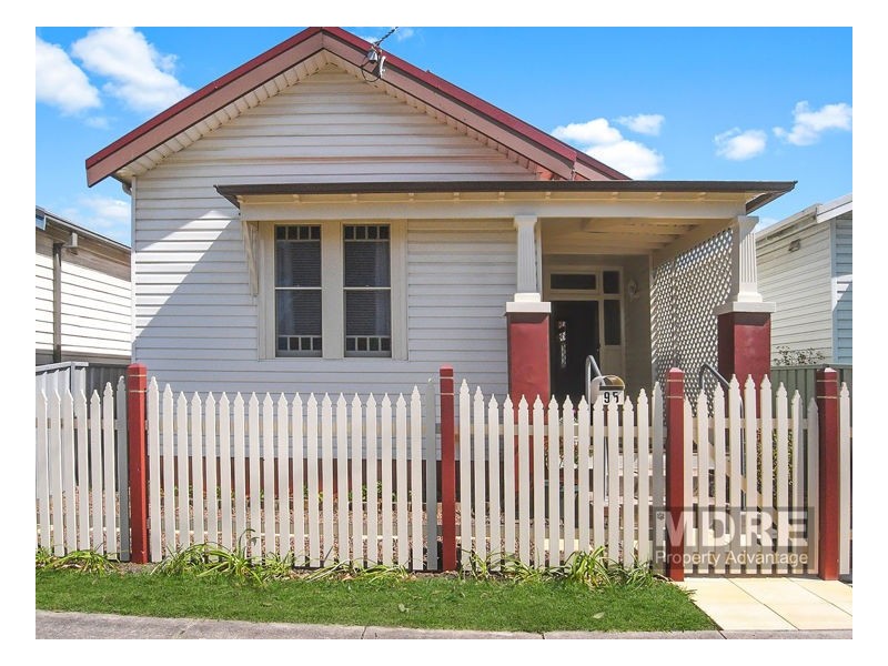 95 Macquarie Street, Mayfield NSW 2304