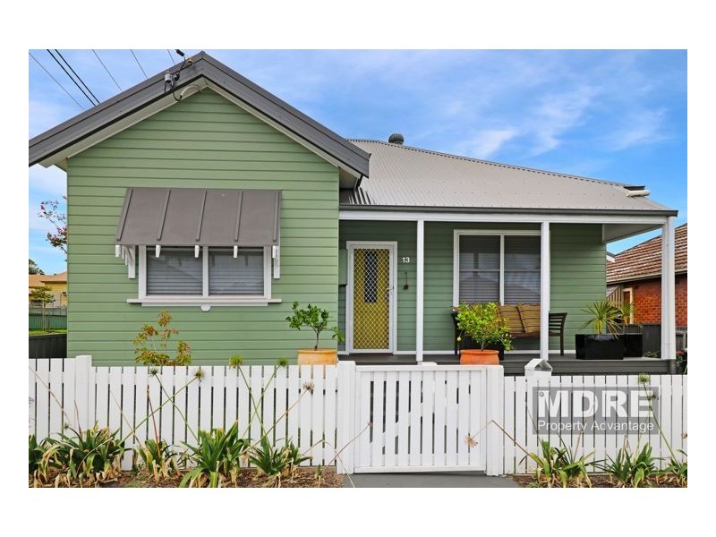 13 Woodstock Street, Mayfield NSW 2304