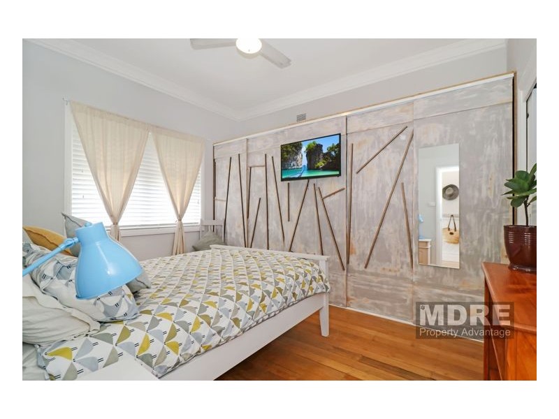 13 Woodstock Street, Mayfield NSW 2304