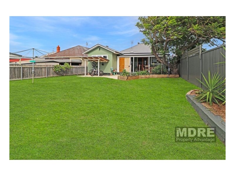 13 Woodstock Street, Mayfield NSW 2304