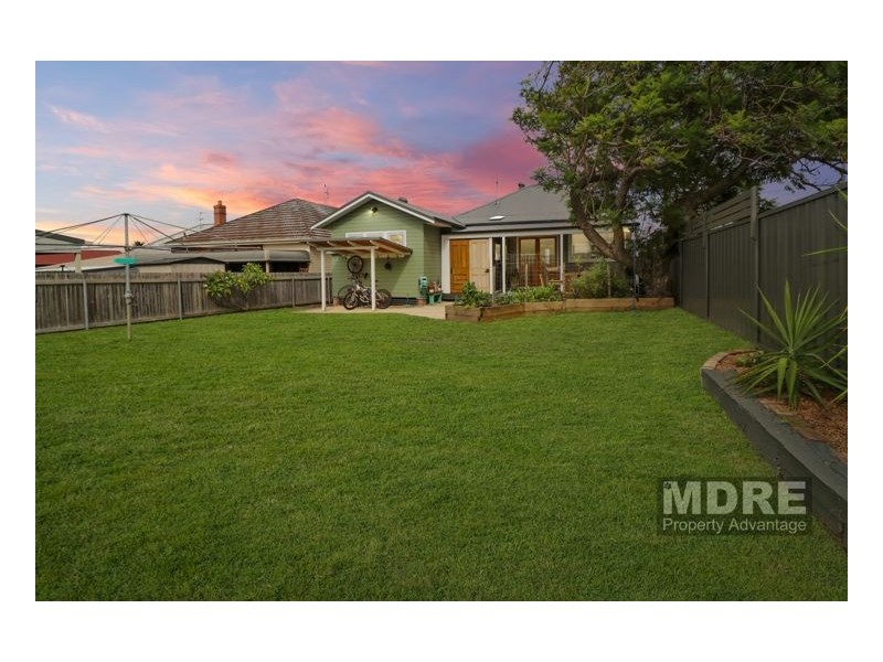 13 Woodstock Street, Mayfield NSW 2304