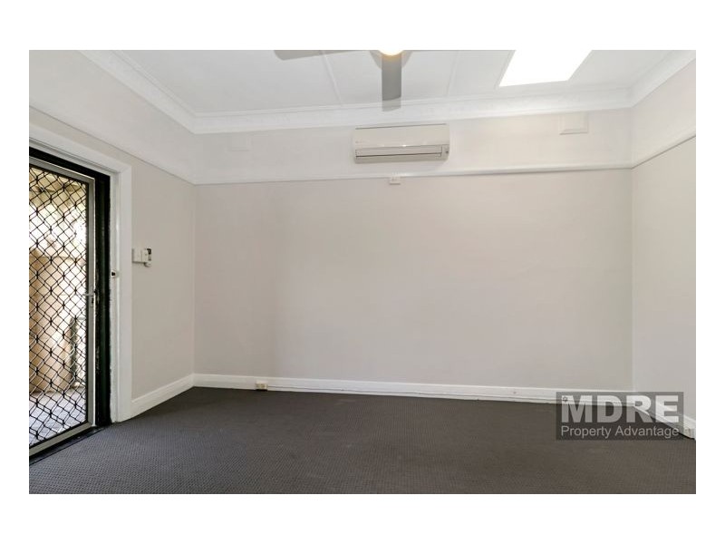 11 Waratah Street, Mayfield NSW 2304