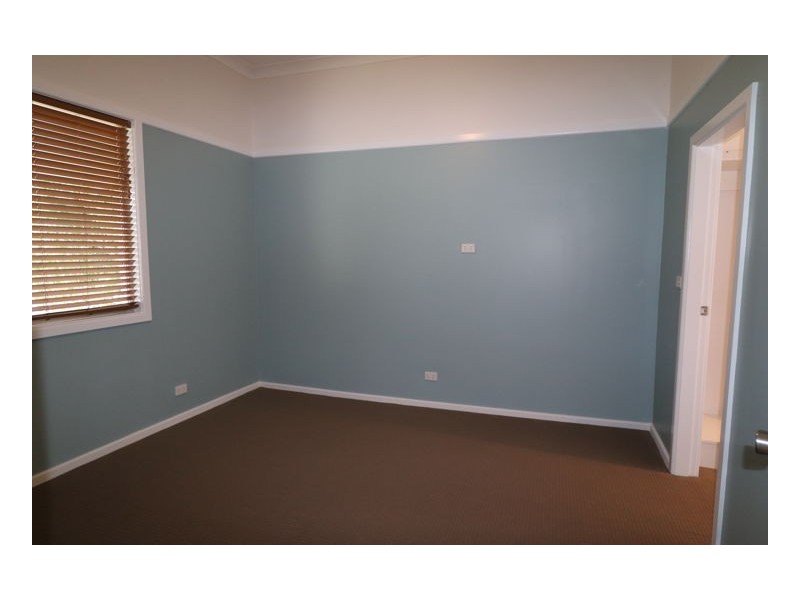 41 Teralba Road, Broadmeadow NSW 2292