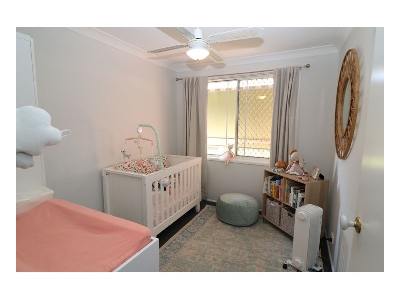 26 Blue Gum Court, Mount Hutton NSW 2290