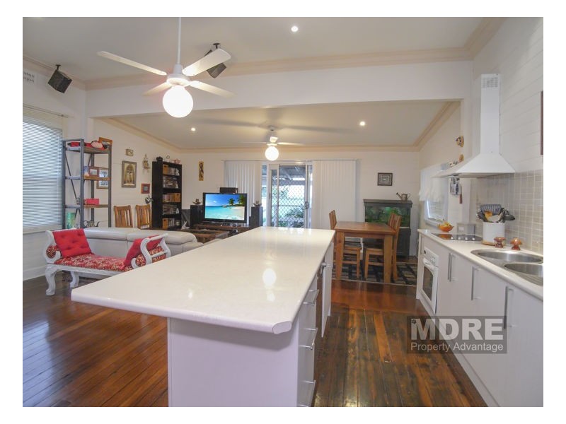 25 Sunderland Street Mayfield, Mayfield NSW 2304