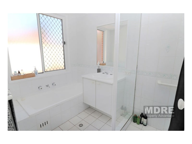 26 Blue Gum Court, Mount Hutton NSW 2290