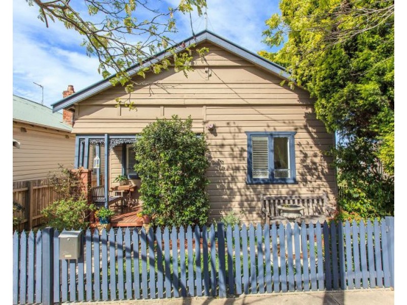 23 Carrington Street, Mayfield NSW 2304