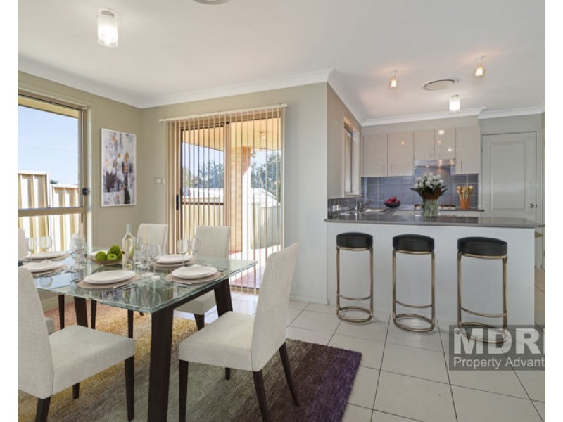 100 Woodstock Street, Mayfield NSW 2304