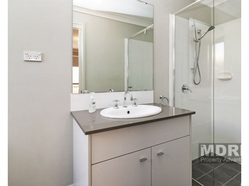 100 Woodstock Street, Mayfield NSW 2304