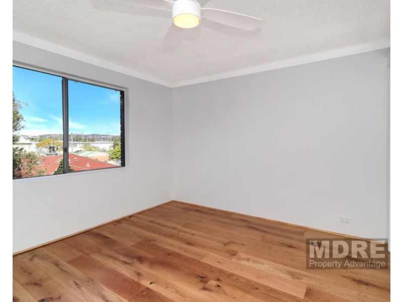 8/10 Teramby Road, Hamilton NSW 2303