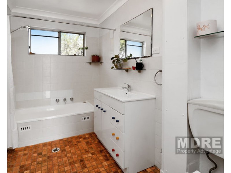 8/10 Teramby Road, Hamilton NSW 2303