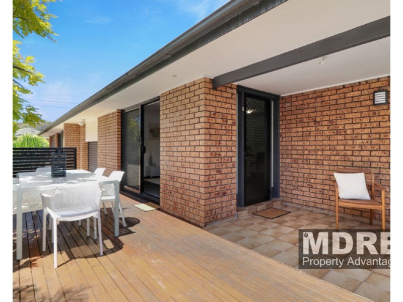 2 27 Yorston Street, Warners Bay NSW 2282