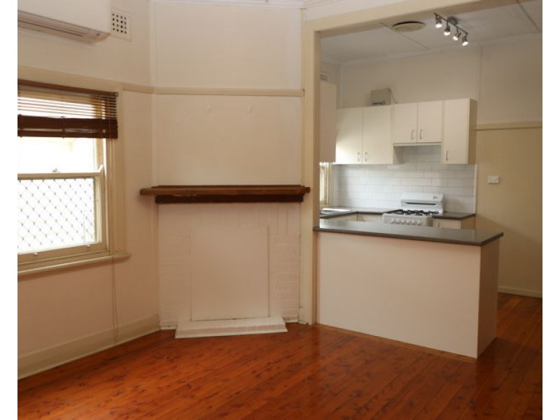 33 Cross Street, Mayfield NSW 2304