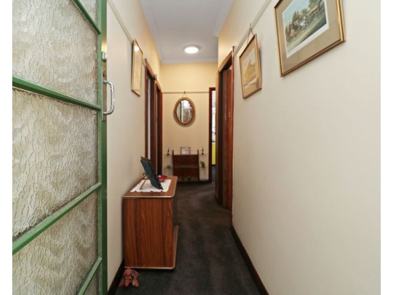 10 Silsoe Street, Mayfield NSW 2304