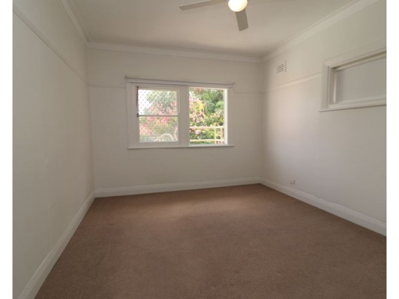 2/60 Church Street, Mayfield NSW 2304