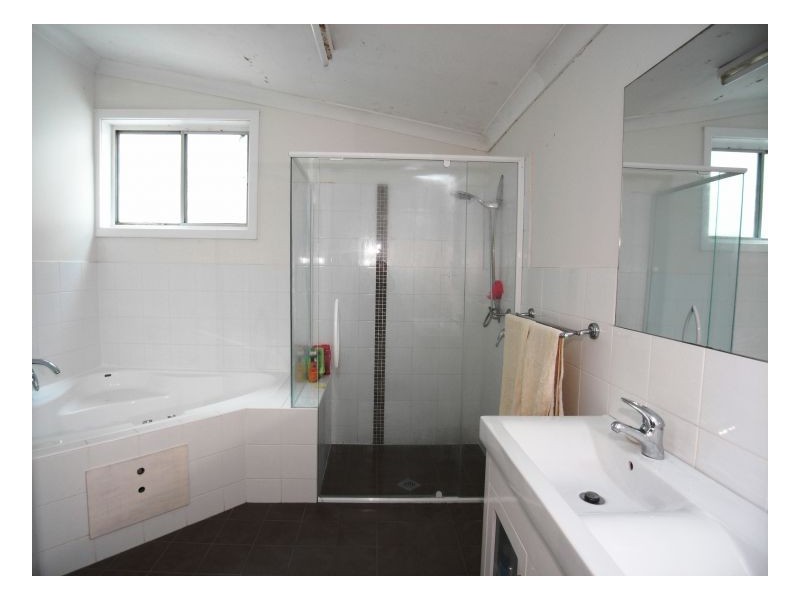 5 John Street, Tighes Hill NSW 2297