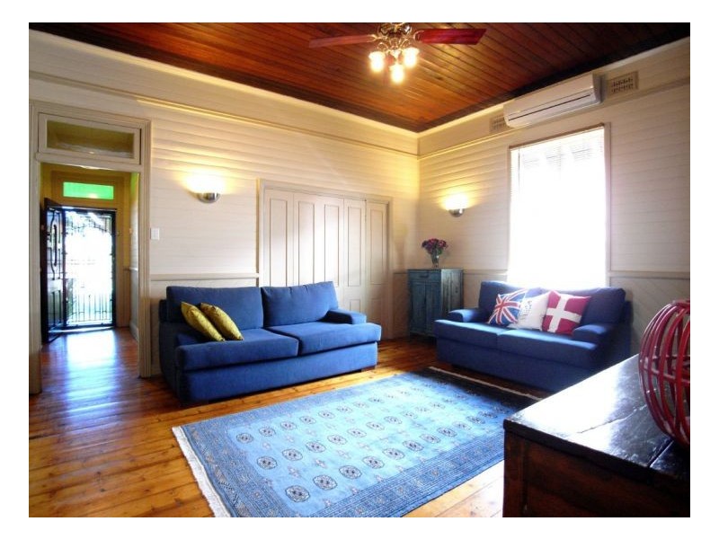 18 Hewison Street, Tighes Hill NSW 2297