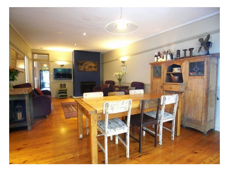 18 Hewison Street, Tighes Hill NSW 2297