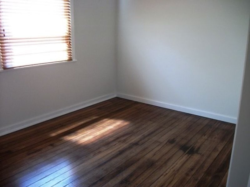 109 Woodstock Street, Mayfield NSW 2304