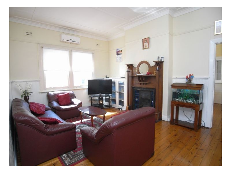 98 Maud Street, Waratah NSW 2298