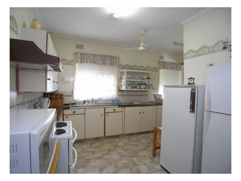 16 Bedford Street, Georgetown NSW 2298