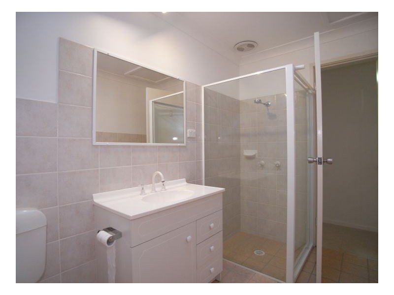 2/3 Baker Street, Mayfield NSW 2304