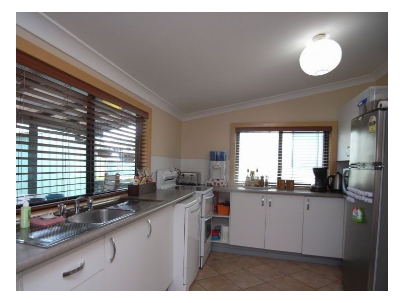 26 Walsh Street, Mayfield East NSW 2304