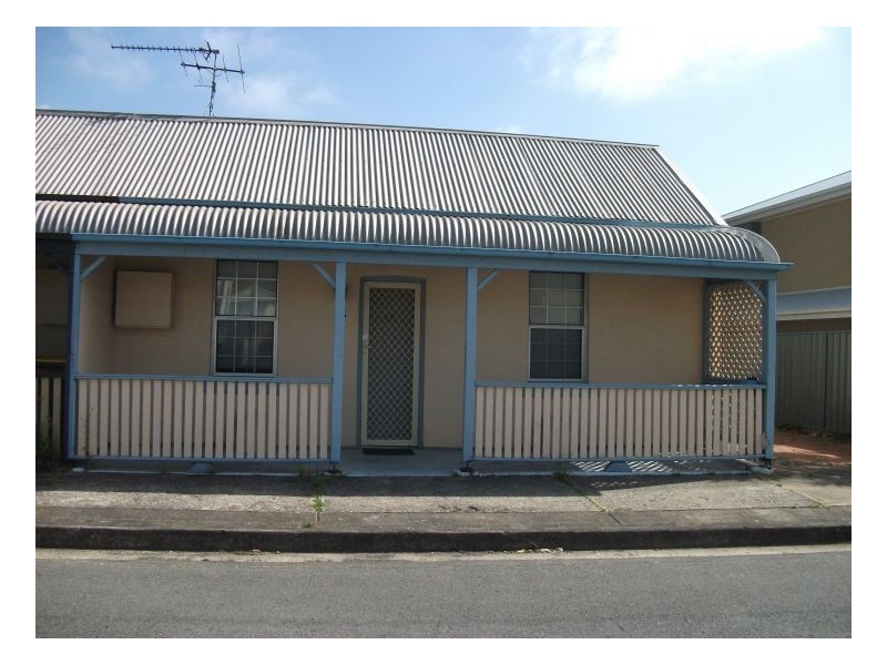 13 Dawson Street, Waratah NSW 2298