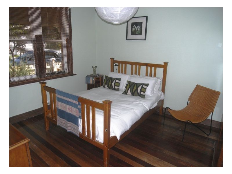 65 Barton, Mayfield NSW 2304