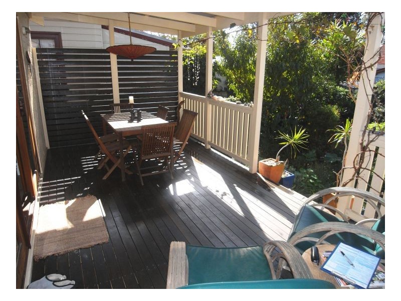 65 Barton, Mayfield NSW 2304