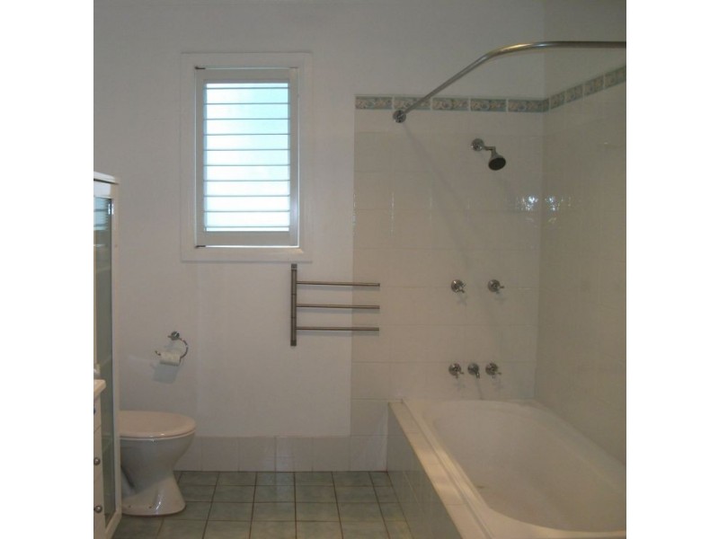 24 Cross Street, Mayfield NSW 2304