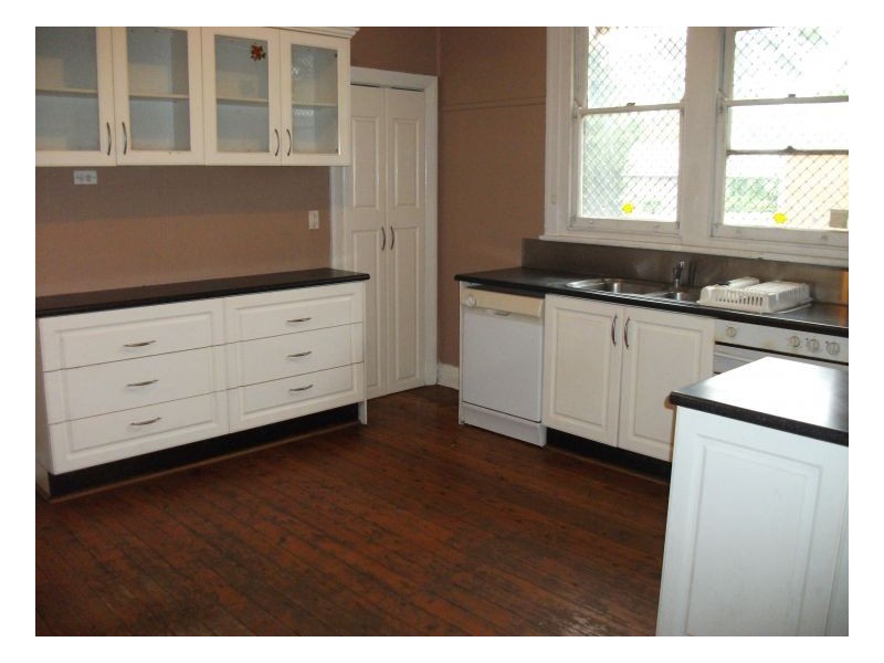 398 Maitland Road, Mayfield NSW 2304