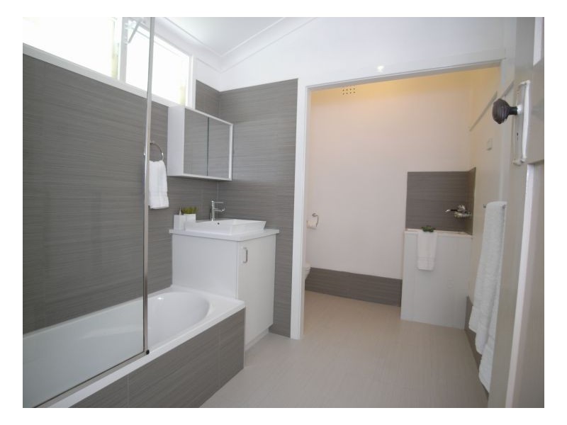 40 Elizabeth Street, Mayfield NSW 2304