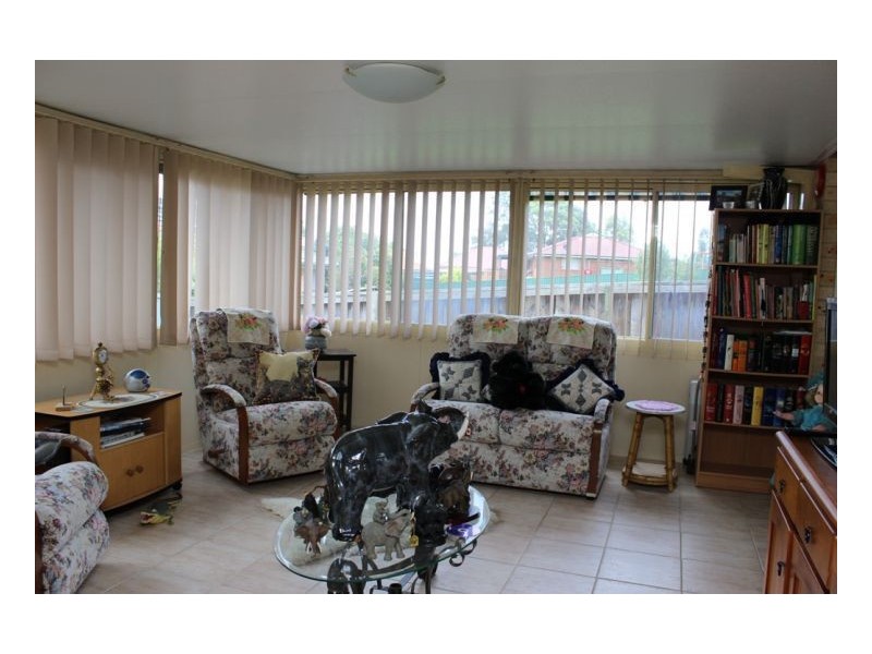 16/4 Angophora Drive, Warabrook NSW 2304