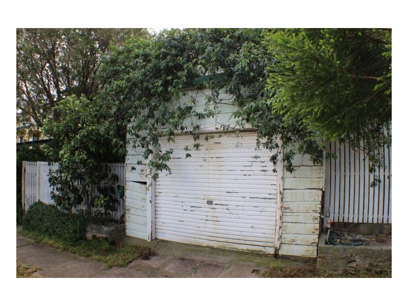 13 Cross Street, Mayfield NSW 2304