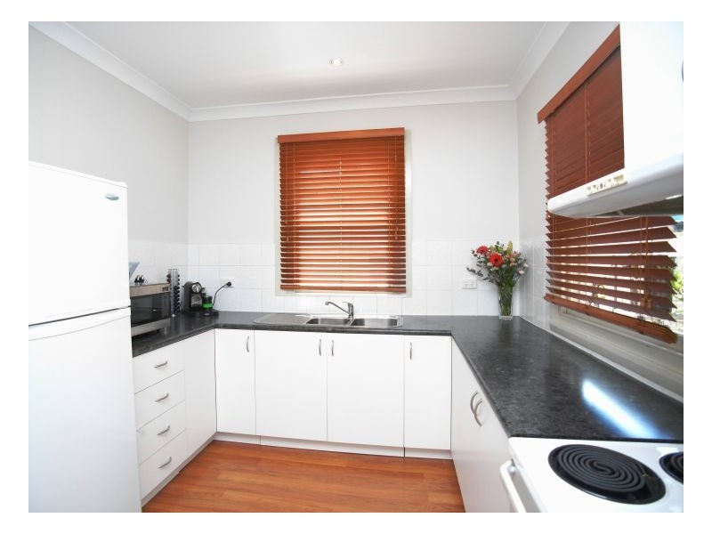 97 Woodstock Street, Mayfield NSW 2304