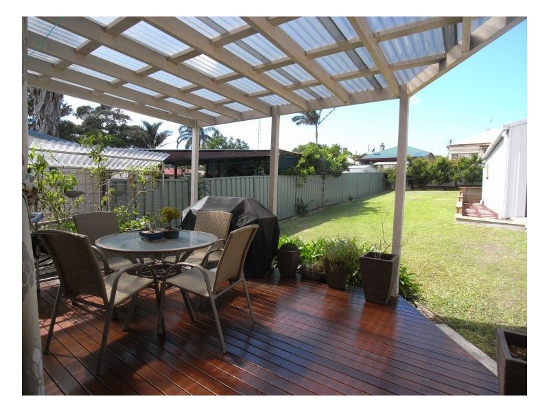 97 Woodstock Street, Mayfield NSW 2304