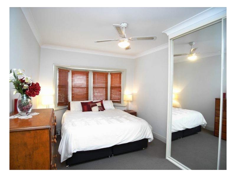 97 Woodstock Street, Mayfield NSW 2304