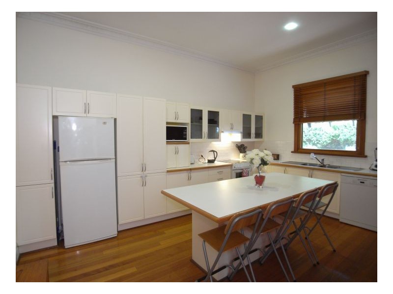14 Queens Road, Tighes Hill NSW 2297
