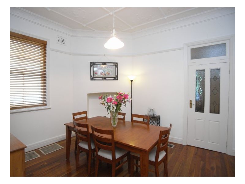 14 Queens Road, Tighes Hill NSW 2297