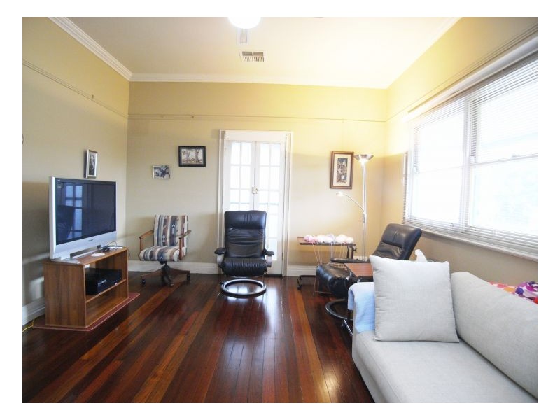 35 Morris Street, Mayfield NSW 2304