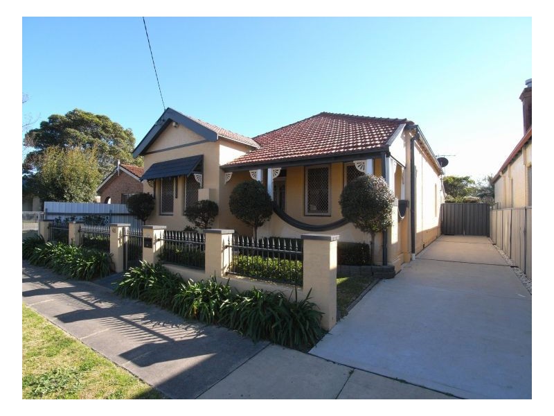 46 Mounter Street, Mayfield East NSW 2304