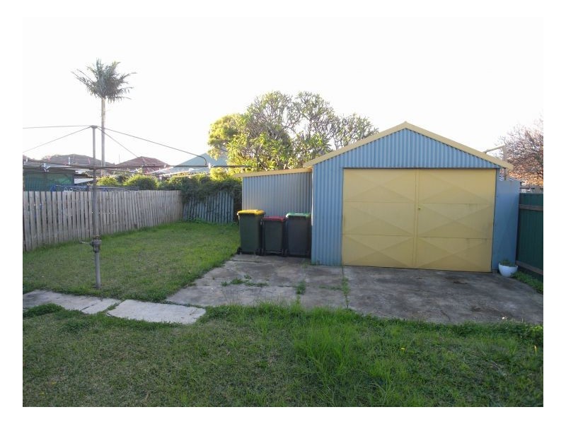 20 Sunnyside Street, Mayfield NSW 2304